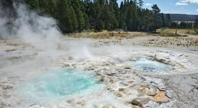 Yellowstone geyser and hot springs